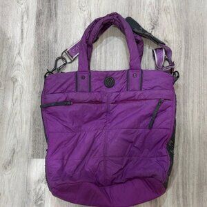 Lululemon Bon Voyage Duffel Bag Purple Women's Bag gym , diaper bag